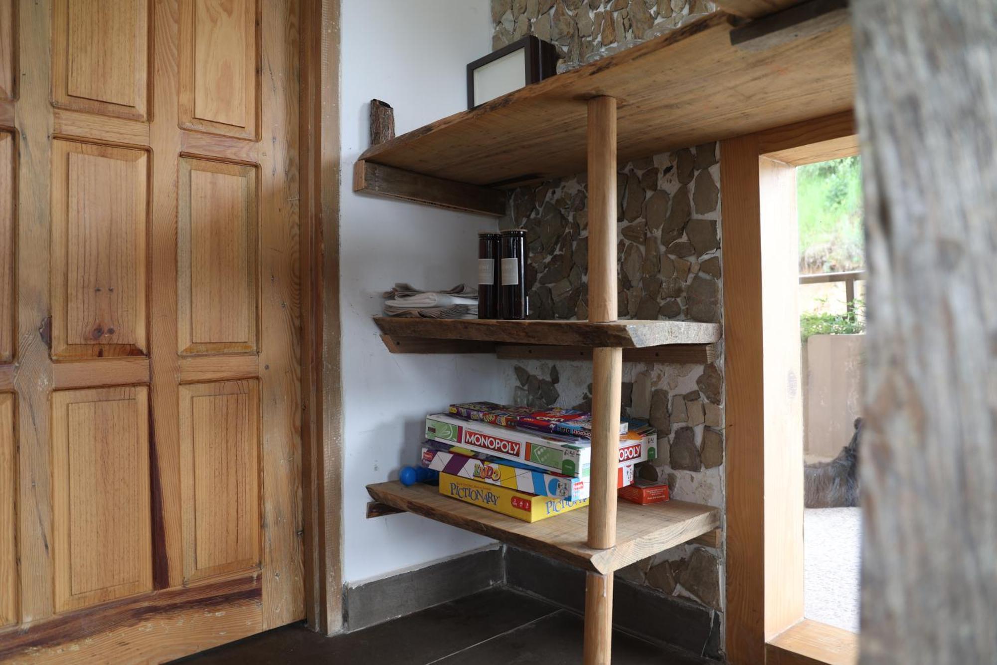 Exstasy Stays - Bathtub Rooms & Cafe - Your Romantic & Cozy Getaway - Thhpsociety - Mukteshwar Kültér fotó